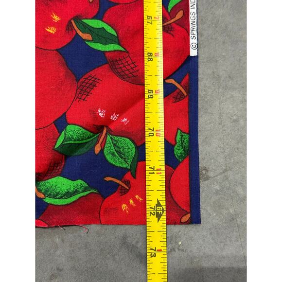 Red Apples, Fabric Panel, Springs Industries, Sewing, Bedding, ~ 250604-WH 682 - Picture 4 of 5